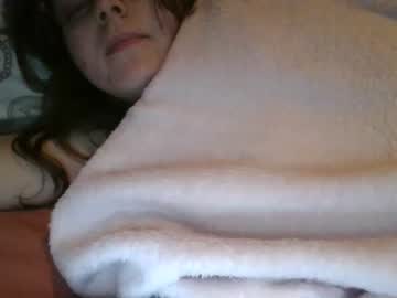 female cam girl iamsoshy6912 image #2680559