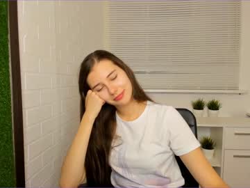 female cam girl carolineprise image #649221