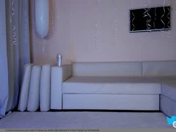 female cam girl hollyextra image #3649942