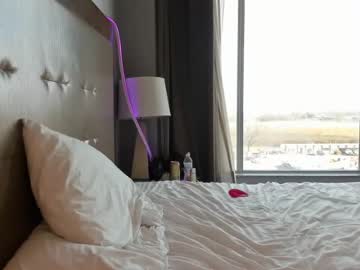 female cam couple piercedmilf1987 image #3700503
