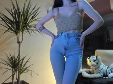 female cam girl sofiaandwonderland image #1995263