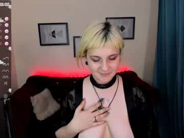 female cam girl yolandi_toit image #2147209