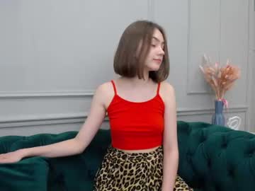 female cam girl adelewilson__ image #261365