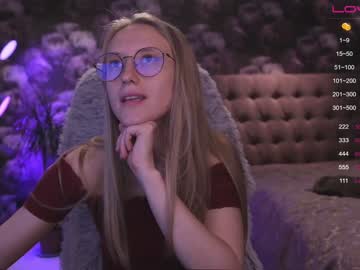 female cam girl angeellina image #1652275
