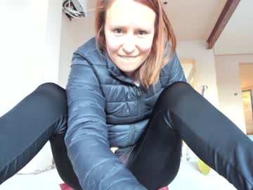 female cam girl eatmypie69 image #3163703