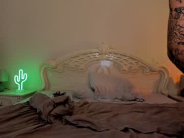 female cam couple nikkyandstive image #3612665