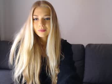female cam girl pervyblonde image #1282018
