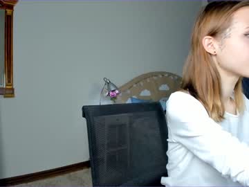 female cam girl asemiluna image #253784