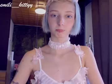 female cam girl lit1le_kitty_ image #2366400