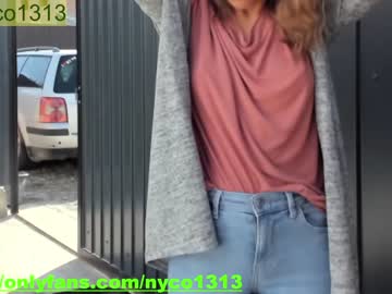 female cam girl nyconik image #2730554