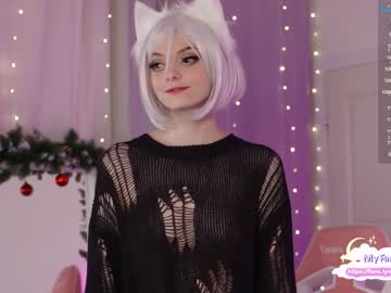 female cam girl holliwould_ image #3265374