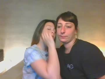 female cam couple maddy_paris69 image #381163