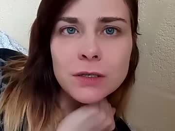 female cam girl 11little_sparrow11 image #939416