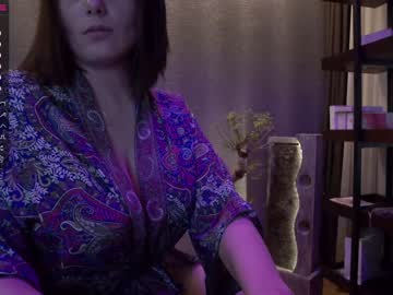 female cam girl karrin image #3870051