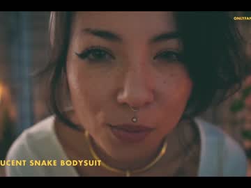 female cam girl sorenyu image #63359