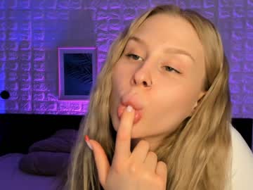 female cam couple huntertiana image #1482478