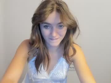 female cam girl omiliver image #356350