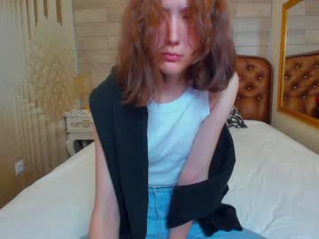 female cam girl lil_stitch image #2709880