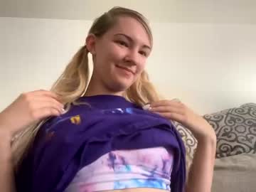female cam girl mariah95 image #2095559