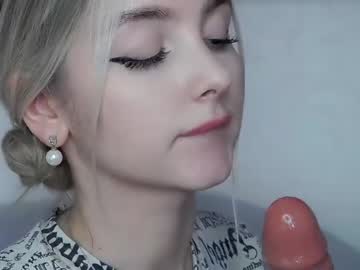 cute_perverts  female  webcam