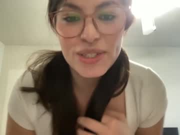 female cam girl itsarielford image #3481098