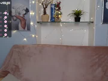 female cam girl bella_foryou image #3640500