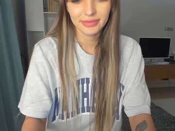 female cam girl xxx_leila image #2933361