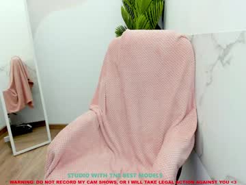 female cam girl shy_july image #1736337