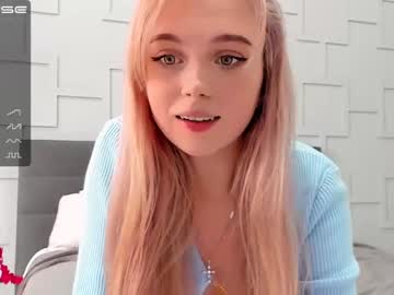 female cam girl small_blondee image #1474846