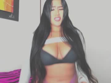 female cam girl luisaa_diaz_ image #3964154