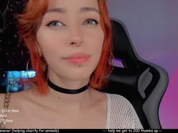 female cam girl nebamazee image #990681