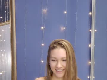female cam girl teonasafina__ image #3437717