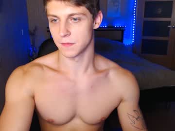 female cam man insider_death image #21150