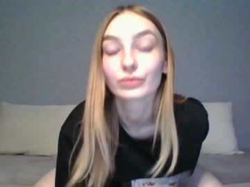 female cam couple renatelehmann image #1008890