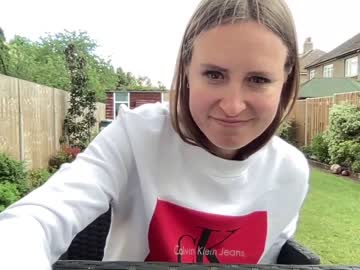 female cam girl eatmypie69 image #1892500