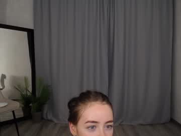female cam girl nika_konovalova image #2420414