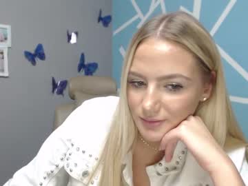 female cam girl shy_zorii image #1303032