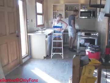 female cam girl rvlifebarbie image #3272861