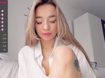 female cam girl miolimm image #1380891