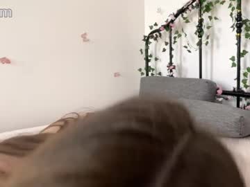 kellyberry__  female  webcam
