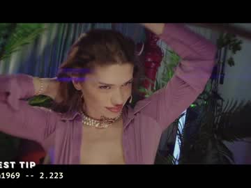 female cam girl lucieoude_ image #3775173