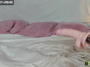female cam girl esmeross_ image #1699227