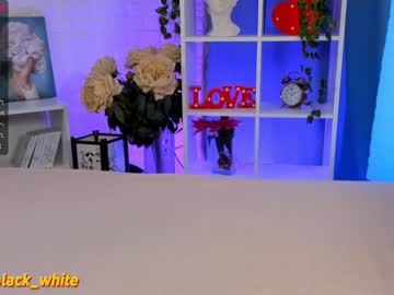 female cam couple huntertiana image #408414