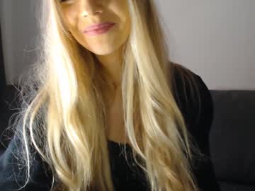 female cam girl pervyblonde image #1282291