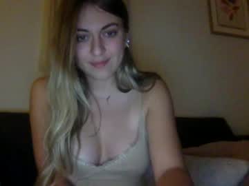 female cam girl eyecandi7 image #1918694