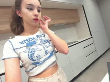 female cam girl ehotlovea image #3640721