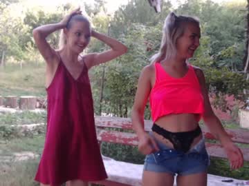 female cam couple danamily image #2123506