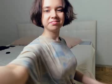 gummybubble  female  webcam