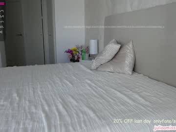 female cam girl miss_juliaa image #1511400