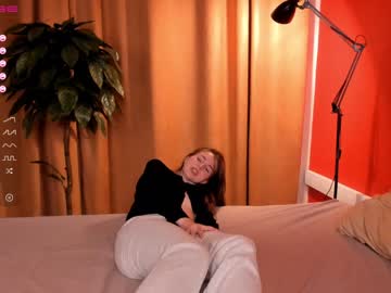 female cam couple lucreziaquarta image #1572394